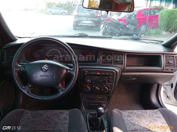 Opel Vectra