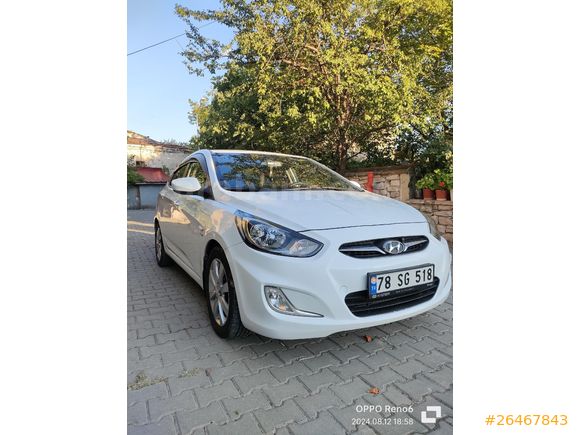 Sahibinden Hyundai Accent Blue 1.6 CRDI Mode Plus 2012 Model
