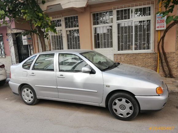 Sahibinden Volkswagen Polo 1.6 Classic 2001 Model zmir 195.000 km Gri Gumu 26480487 arabam