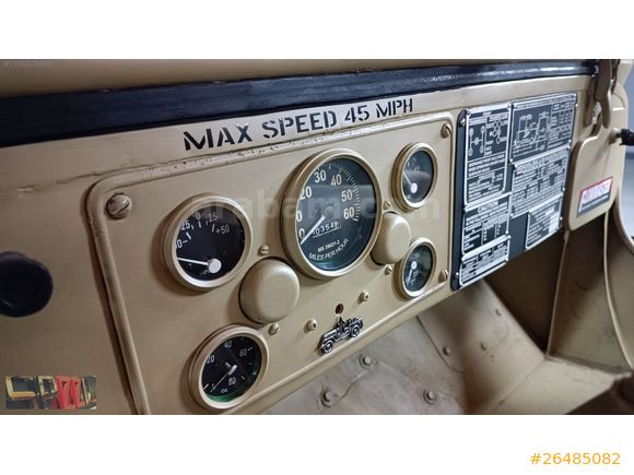 SPEED'DEN 1952 MODEL WILLYS C35 CAMEL SARISI