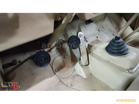 SPEED'DEN 1952 MODEL WILLYS C35 CAMEL SARISI