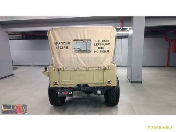 SPEED'DEN 1952 MODEL WILLYS C35 CAMEL SARISI