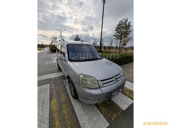 HATASIZ BOYASIZ DEĞİŞENSİZ TRAMERSİZ KLİMALI 266 bin  km  ORJİNAL. Sahibinden Citroen Berlingo