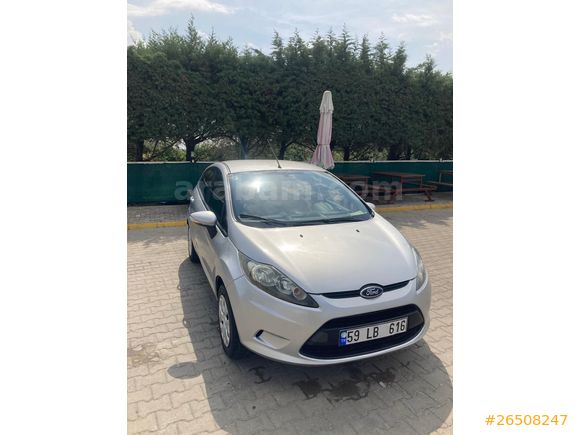Sahibinden Ford Fiesta 1.4 TDCi Trend 2012 Model