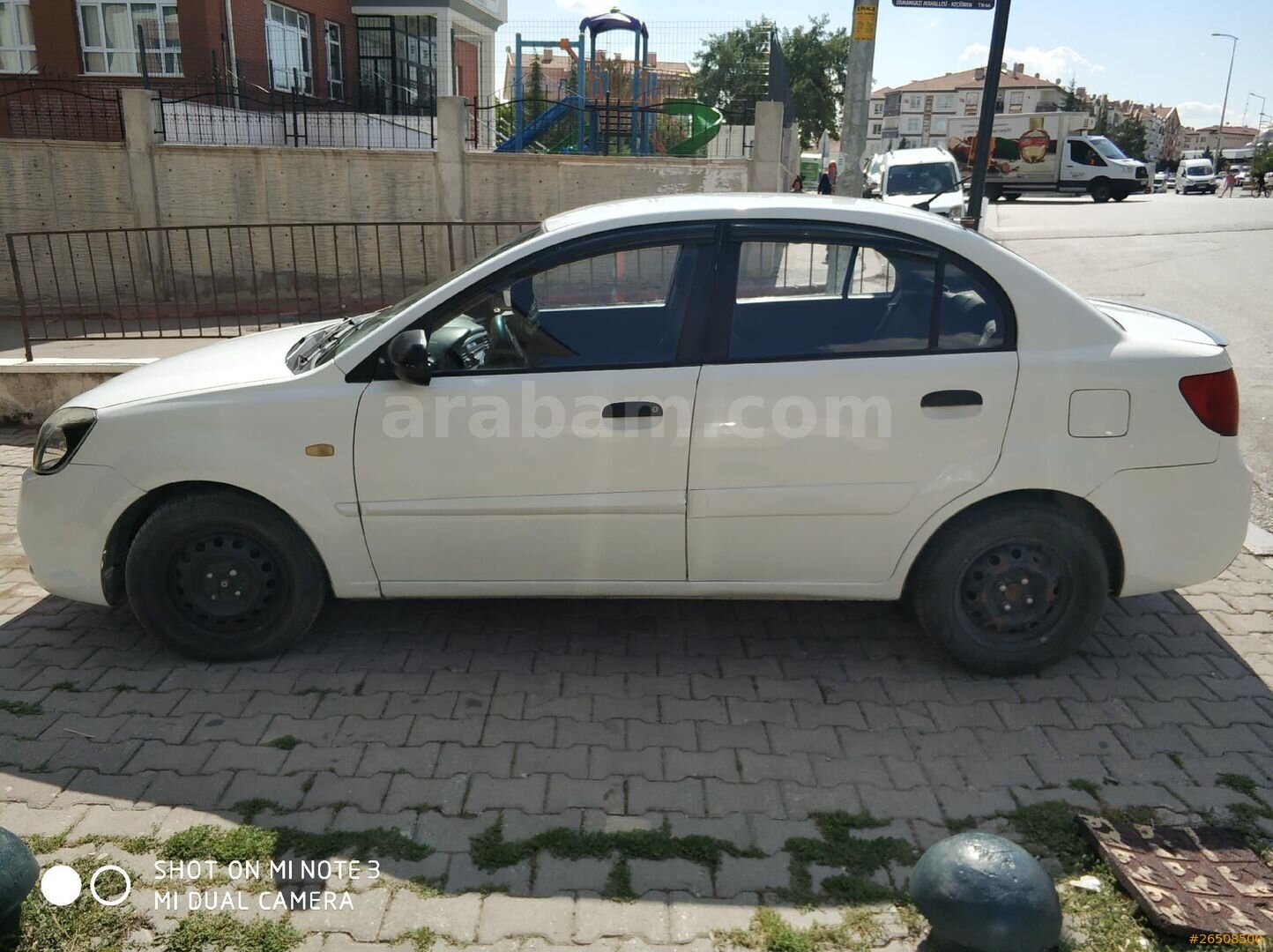 Sahibinden Kia Rio 1.5 CRDi Trend 2010 Model Ankara 268.000 km Beyaz 4
