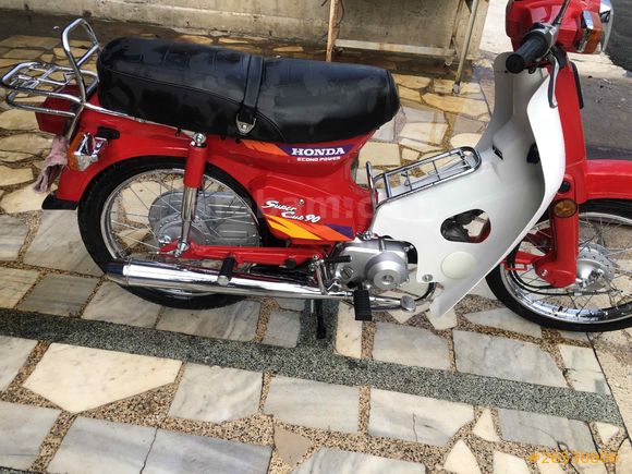 Galeriden Honda C 90 Manisa