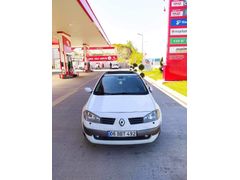Piyasada Nadir Bulunan Sunrooflu Beyaz Megane 1.6 Dynamique 2004 Model