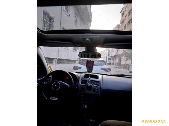 Piyasada Nadir Bulunan Sunrooflu Beyaz Megane 1.6 Dynamique 2004 Model