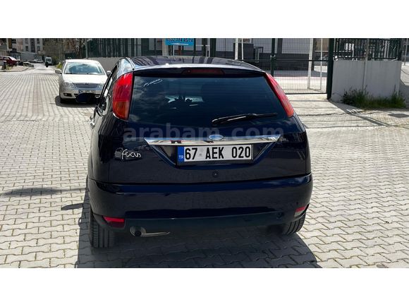 Sahibinden Ford Focus 1.6 Ghia 2001 Model