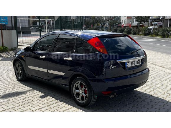 Sahibinden Ford Focus 1.6 Ghia 2001 Model