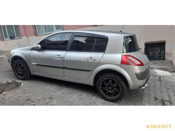 megane2  Pazarlık araç başında olur