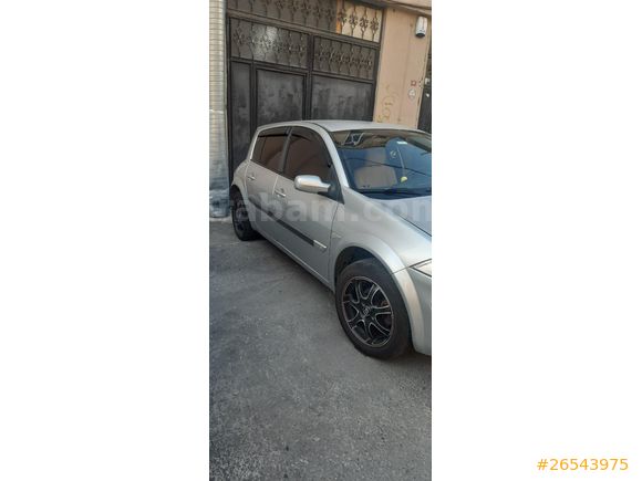 megane2  Pazarlık araç başında olur