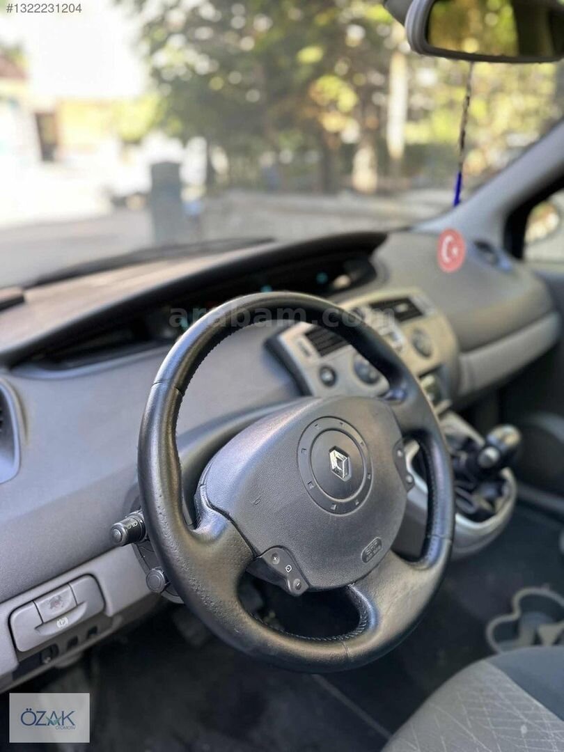 Galeriden Renault Scenic 1.6 Dynamique 2004 Model Nevşehir 319.000 km Mavi 6
