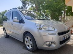 Sahibinden Full orjinal Peugeot Partner  tepe hata boya değişen  tramer yok  ..
