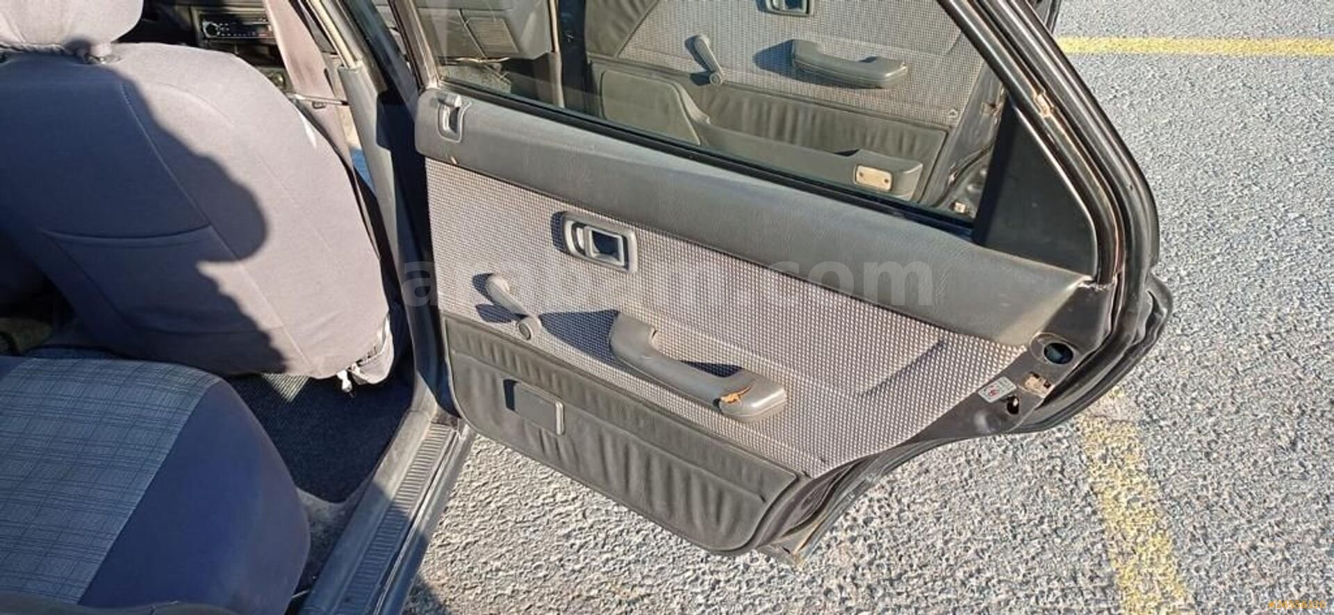 Sahibinden Daihatsu Applause 1.6 Li 1991 Model İstanbul 98.000 km Gri 6