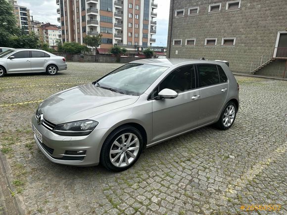 Volkswagen Golf 1.6 TDi BlueMotion Highline