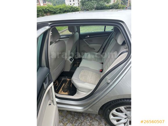 Volkswagen Golf 1.6 TDi BlueMotion Highline