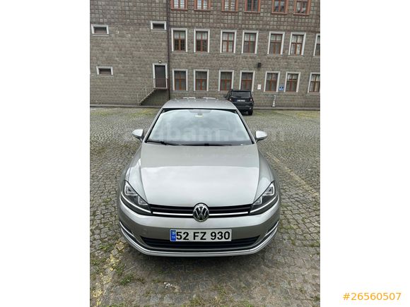Volkswagen Golf 1.6 TDi BlueMotion Highline