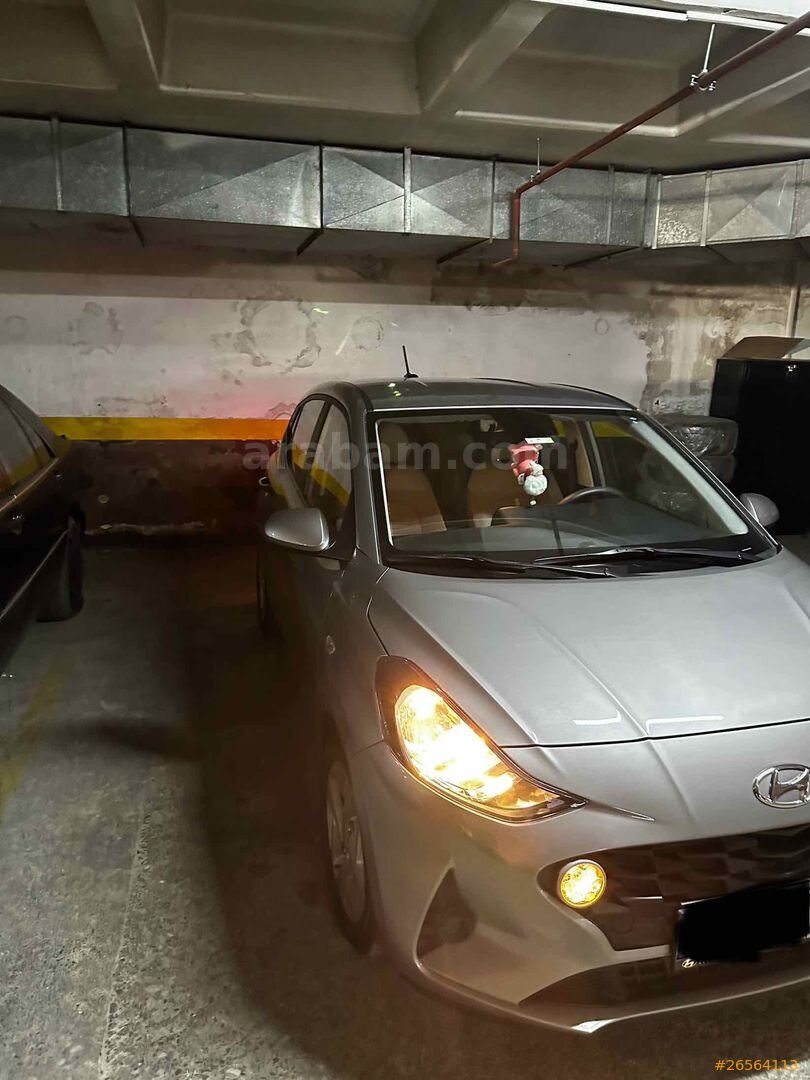 Sahibinden Hyundai i10 1.2 MPI Style 2022 Model İstanbul 41.000 km Gri (titanyum) 5