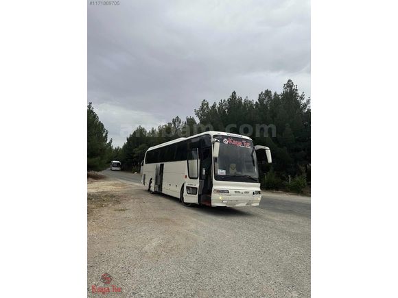 TEMİZ BAKIMLI 2004 SAFİR