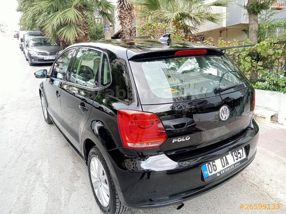 Sahibinden Volkswagen Polo 1.6 TDi Comfortline 2010 Model zmir 185.000 km Siyah 26599133 arabam