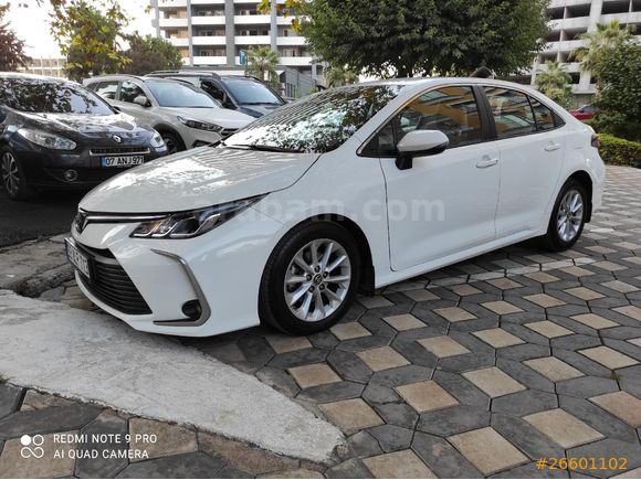 Sahibinden Toyota Corolla 1.5 Dream 2022 Model