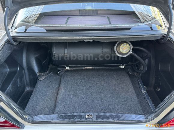 ÖZSAĞLAM'dan 1985 Model Emsalsiz Temizlikte Mercedes 230E LPG'li