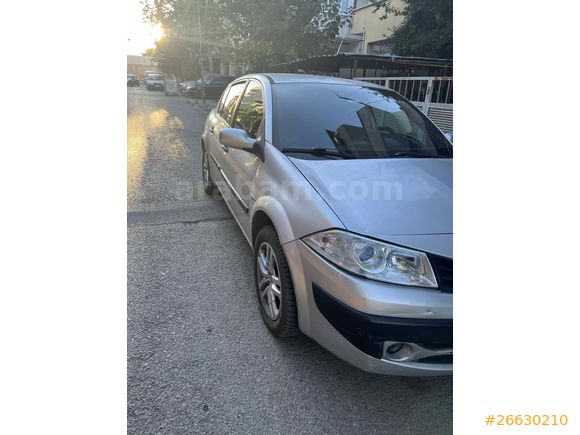 Sahibinden !!!ACİL SATILIK!!! 
Renault Megane 1.5 dCi Authentique 2010 Model 