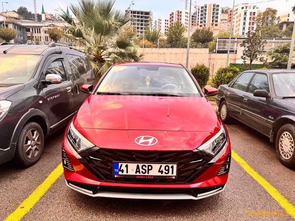 Sahibinden Hyundai i20 1.4 MPI Elite 2024 Model 