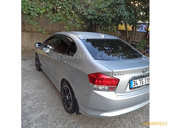 Sahibinden Honda City 1.4 LS 2009 Model