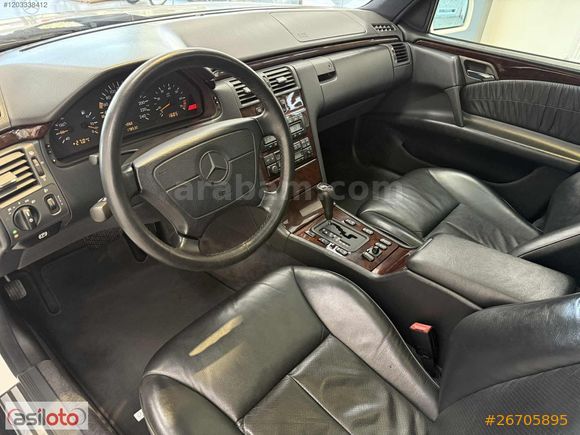 ASİL'den BOYASIZ KOLEKSYONLUK 1997 Mercedes E200 Eleg. 180.000km