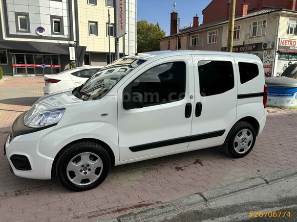 ÖĞRETMENDEN Fiat Fiorino Combi 1.3 Multijet Pop 2023 Model 
