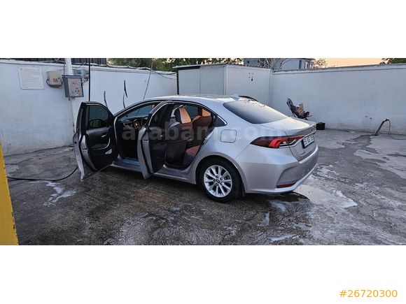 Sahibinden Toyota Corolla 1.5 Dream 2022 Model