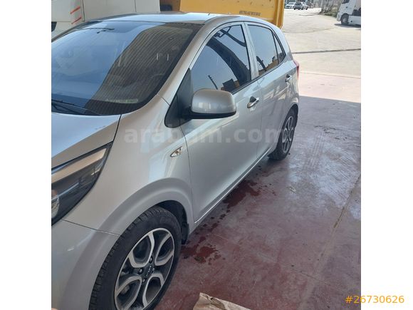 Sahibinden Kia Picanto 1.0 MPI 2023 Model