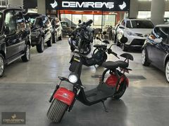 DEMİRBAŞ - WAWASAKY ELEKTRİKLİ MOTOSİKLET ÇİFT KİŞİLİK 2000W
