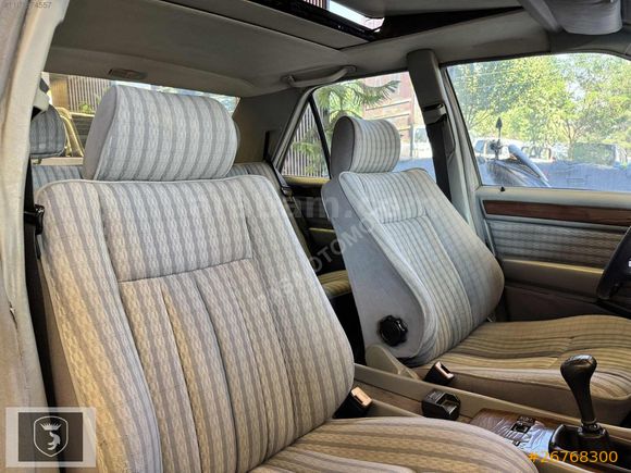 Yıldızları Üzerinde Sunroof'lu Klimalı Orijinal 200 E