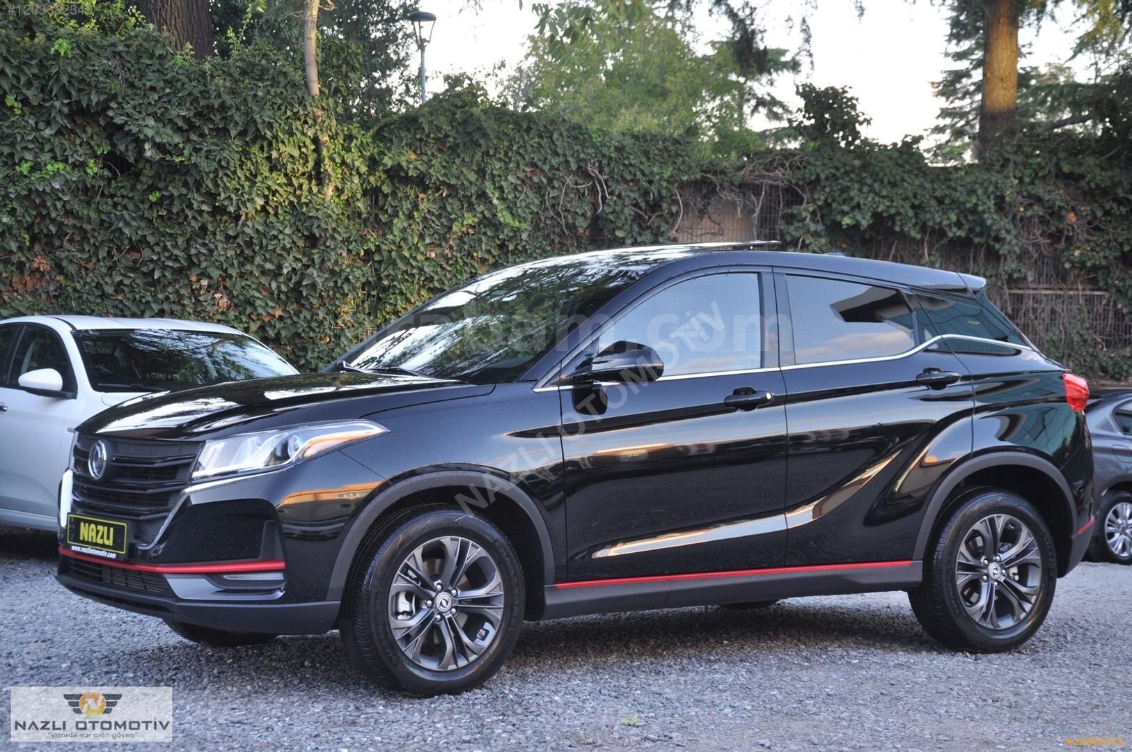 Galeriden DFSK Fengon 500 2023 Model İstanbul 37.000 km Siyah 2