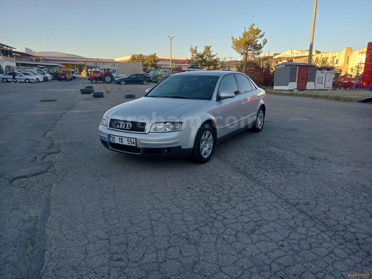 Galeriden Audi A4 Sedan 1.9 TDI 2003 Model Sivas 255.000 km Gri (Gümüş) 3