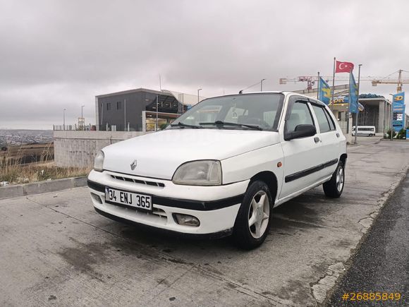 Sahibinden Renault Clio 1.4 RN 1997 Model