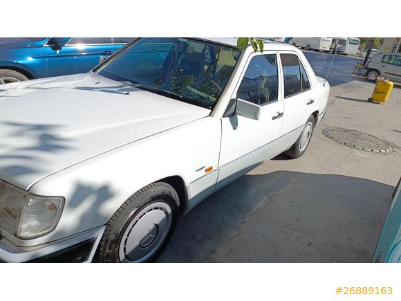 Sahibinden Mercedes - Benz 230 E 1986 Model