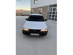 ŞAHİN OTO EFSANE KASA 1996COROLLA 1.6XLI KOZMETİK YÜRÜYEN DÜZGÜN