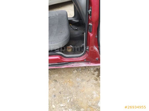 Sahibinden Renault Kangoo Multix 1.5 dCi Authentique 2004 Model