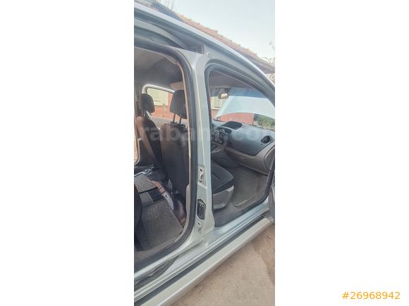 Acil satılık Sahibinden Renault Kangoo Multix 1.5 dCi Authentique 2010 Model