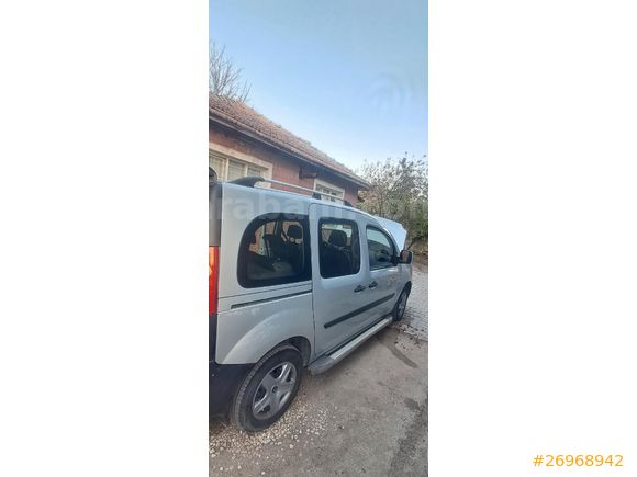Acil satılık Sahibinden Renault Kangoo Multix 1.5 dCi Authentique 2010 Model