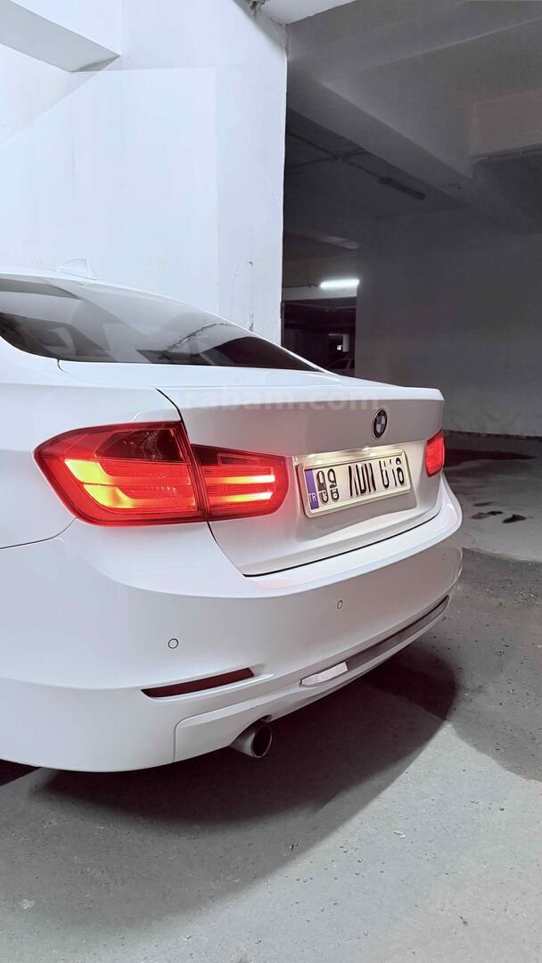 Sahibinden BMW 3 Serisi 316i Comfort 2012 Model Aydın 152.150 km Beyaz 5