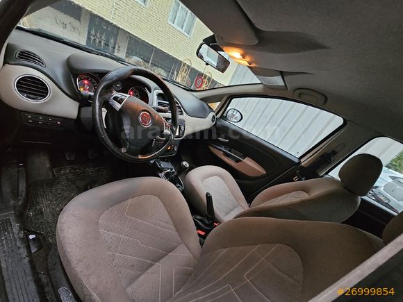 Galeriden Fiat Linea 1.3 Multijet Urban 2015 Model İstanbul
