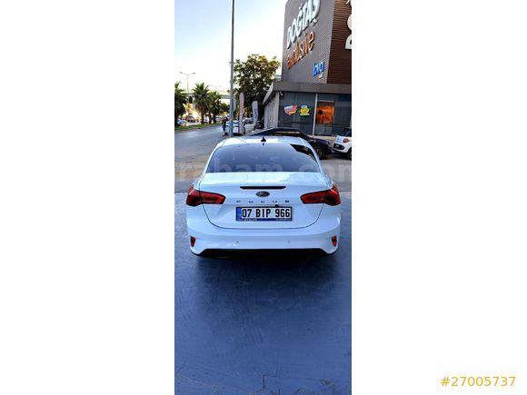 Sahibinden Ford Focus 1.5 TDCİ Trend X 2020 Model