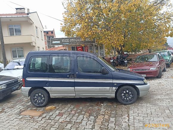 Galeriden Citroen Berlingo 1.9 D 2000 Model Çanakkale