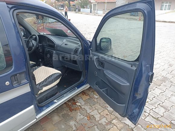 Galeriden Citroen Berlingo 1.9 D 2000 Model Çanakkale
