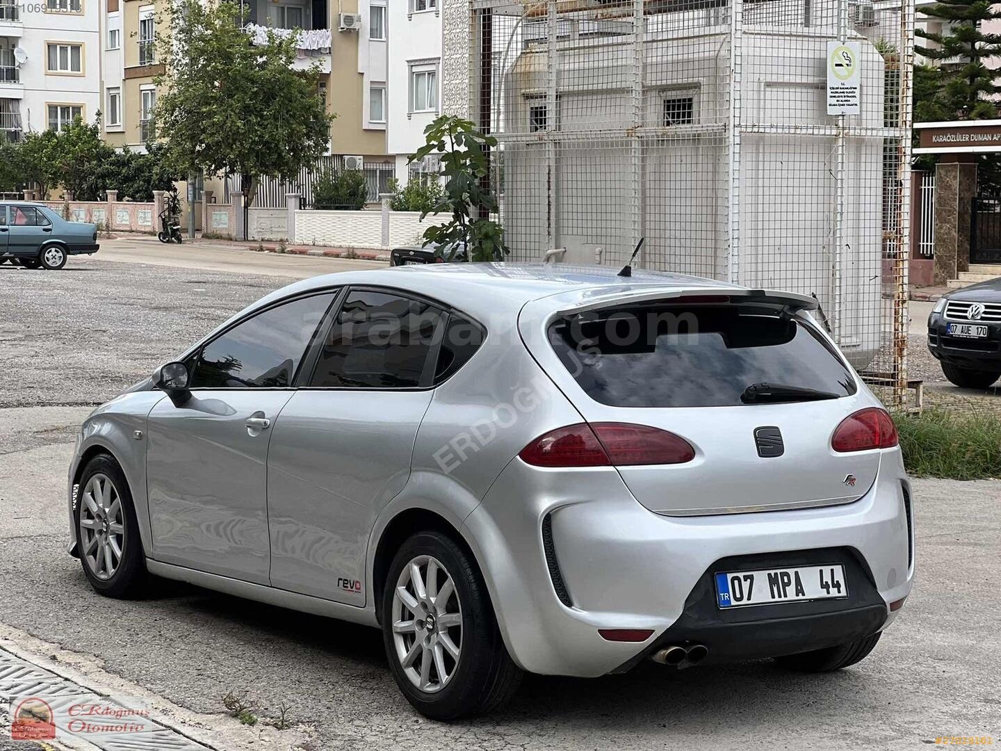Galeriden Seat Leon 2.0 TFSI Sport Up 2006 Model Antalya 222.000 km Gri 5